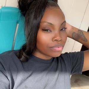 Meet your Posher, Meagan